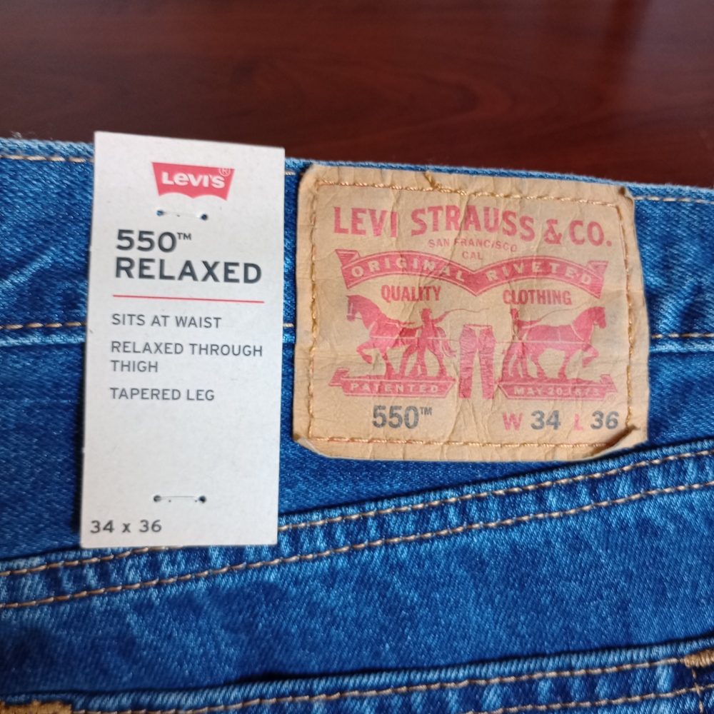 Levi's 550 Relaxed Fit Jeans